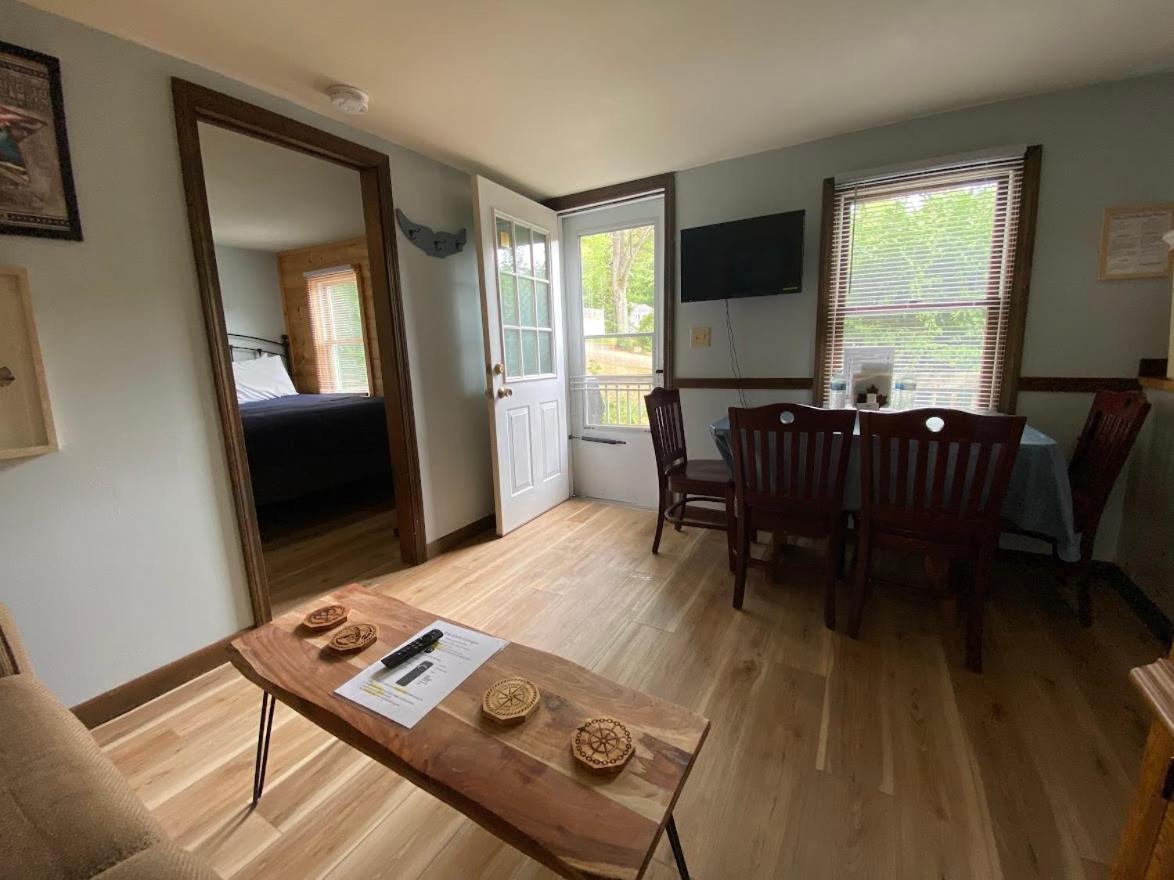 Pine Grove Cottages Lincolnville Esterno foto