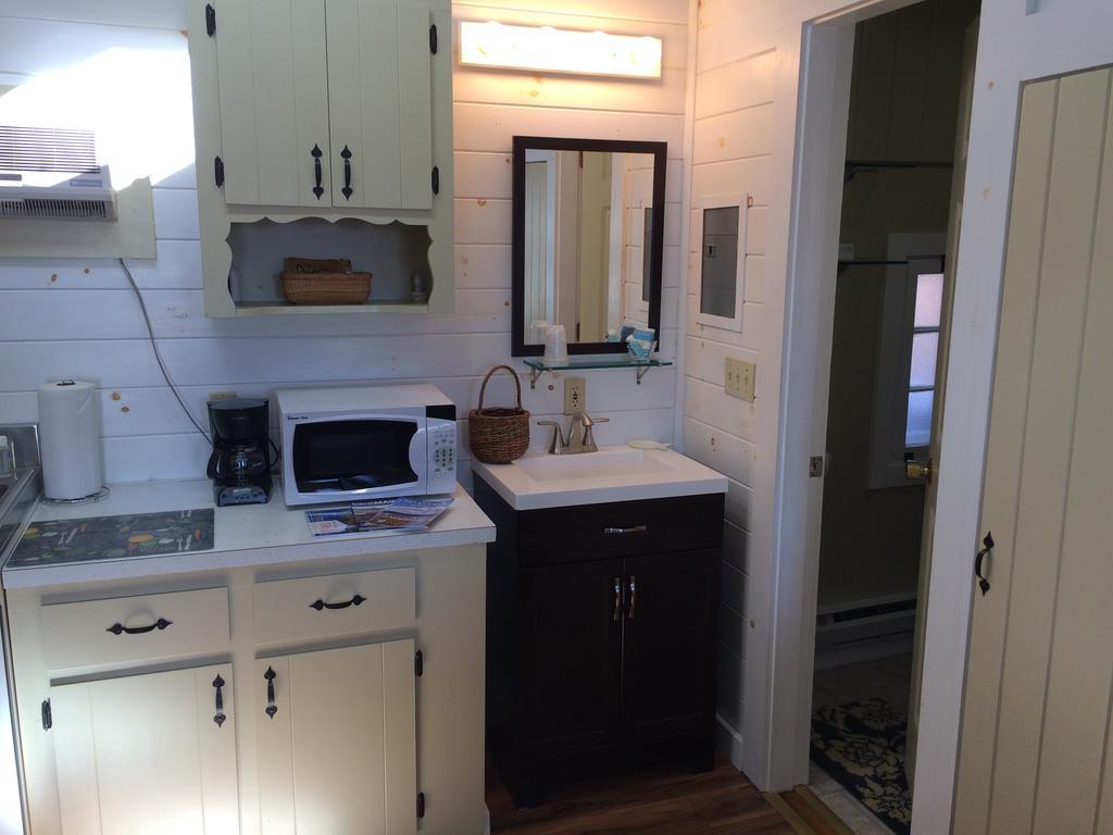 Pine Grove Cottages Lincolnville Esterno foto